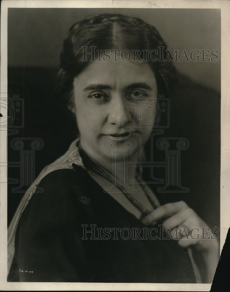 1924 Press Photo Katherine Hillilar writer - Historic Images