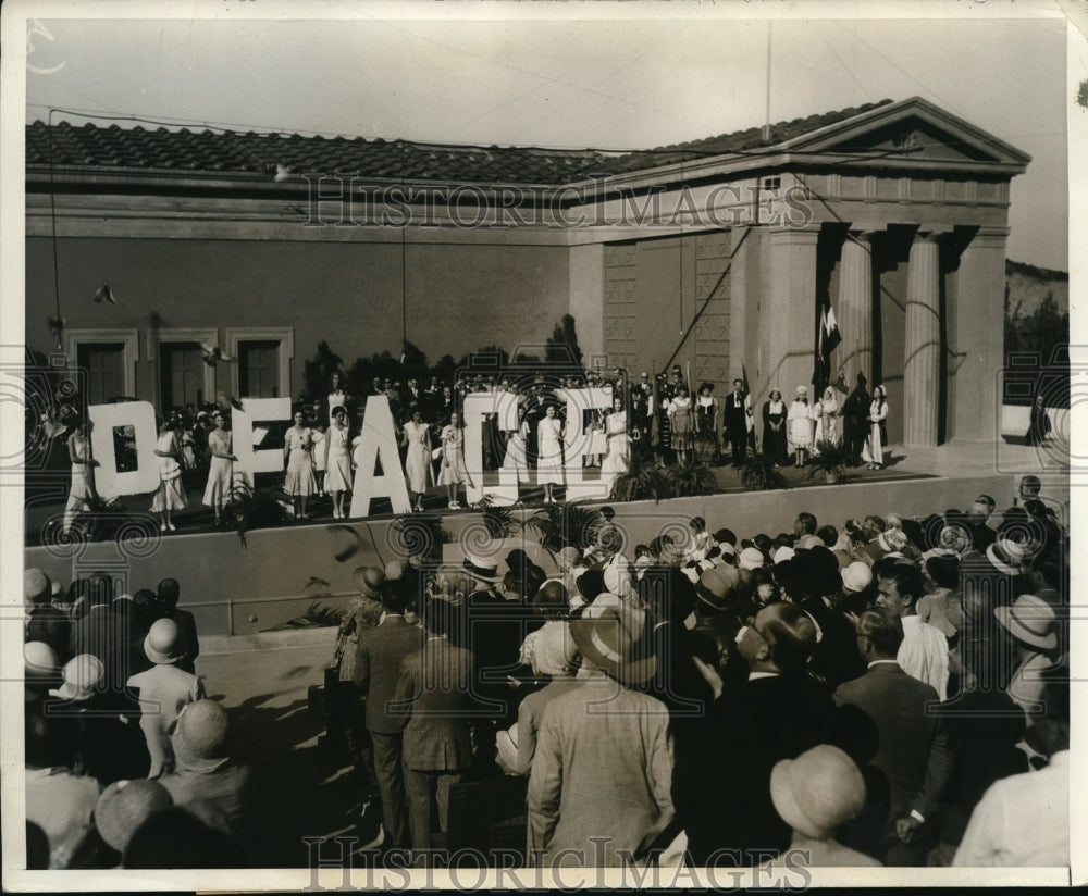 1931 Press Photo Los Angeles, CA color pageant for peace and freedom - Historic Images