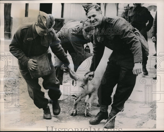 1940 Press Photo Members of the King's own Yorkshire Light Infantry - Historic Images