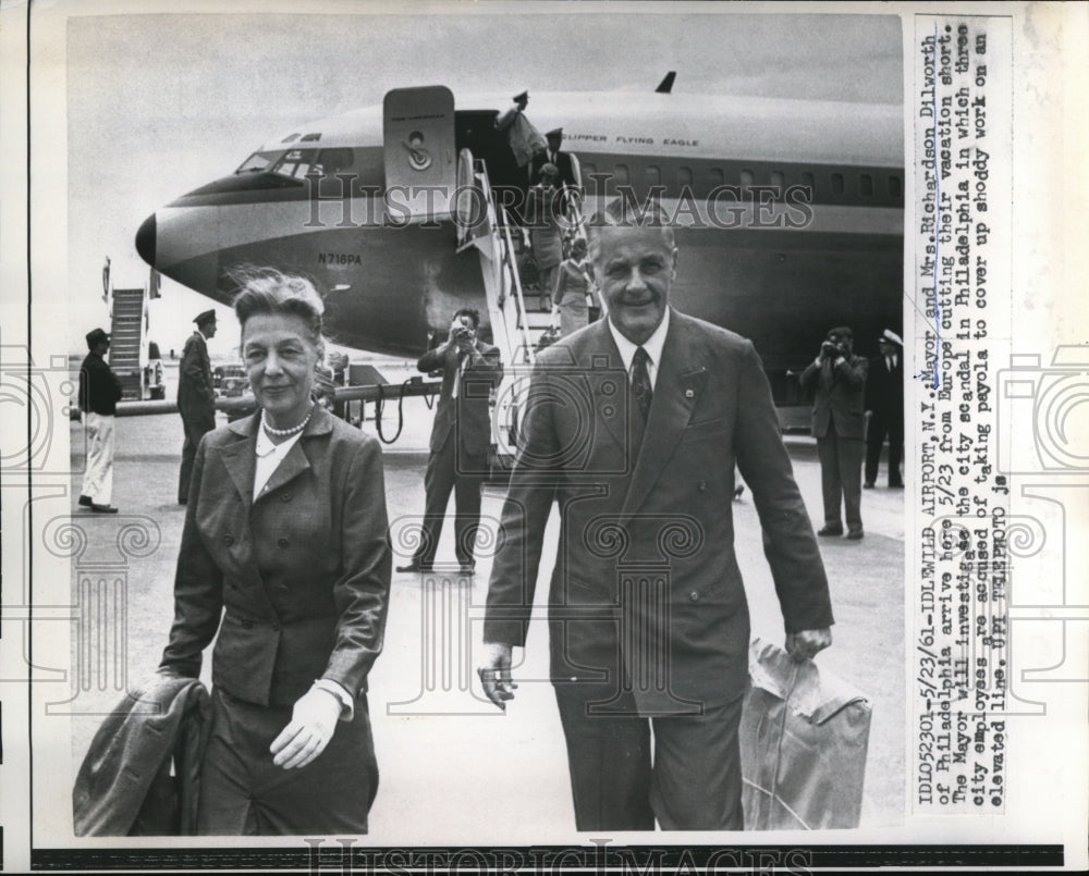 1961 Press Photo Mayor &amp; Mrs. Richardson Dilworth Arrive from Europe - Historic Images