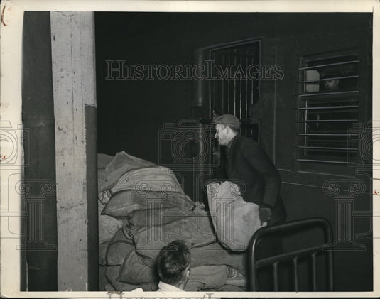 1936 Press Photo Postal Worker Loading & Hauling Mail Letter Bags Onto Cart - Historic Images