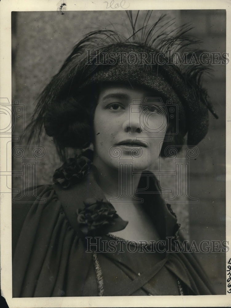 1923 Press Photo Anna Logue sister of Grace Logue whose death Dr Michael Stevens - Historic Images
