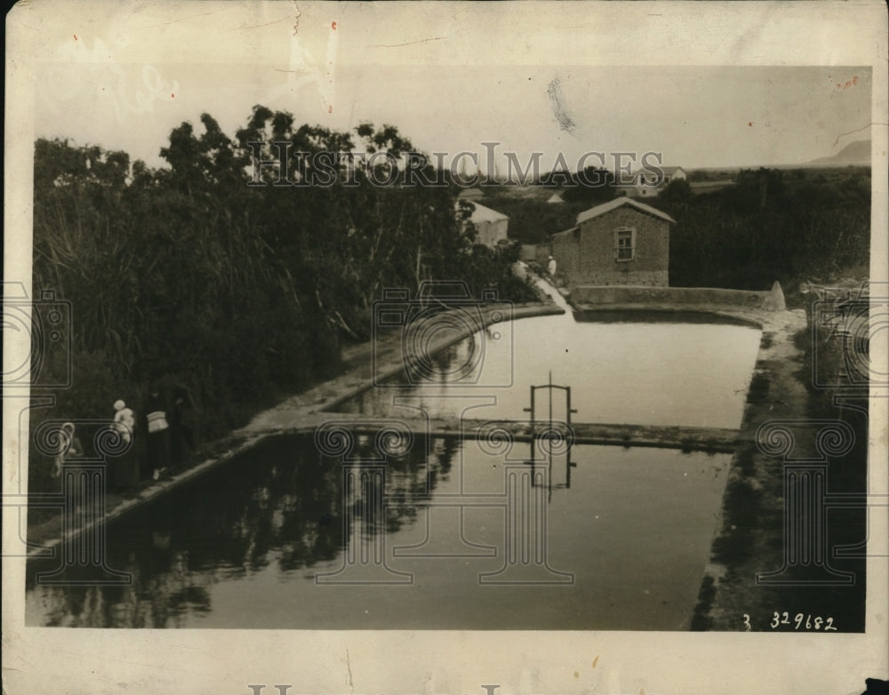 1924 Press Photo Elisha's Fountain of Jericho, Holy Land - Historic Images