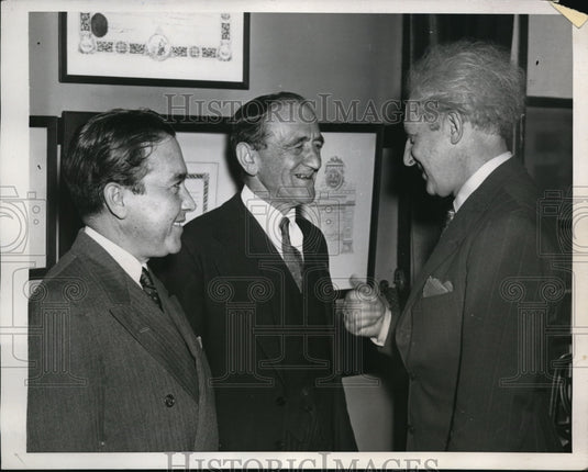 1939 Press Photo Famed Conductor Leopold Stokowski with Juan Lecuna & Dr LS Rowe - Historic Images