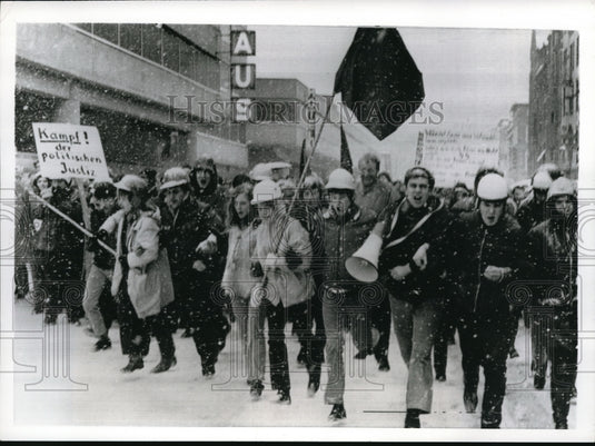 1969 Press Photo The Students' demonstration with the student prince - Historic Images