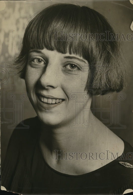 1924 Press Photo Miss Elsie Woods of Hawaiian Child Laboratory - Historic Images