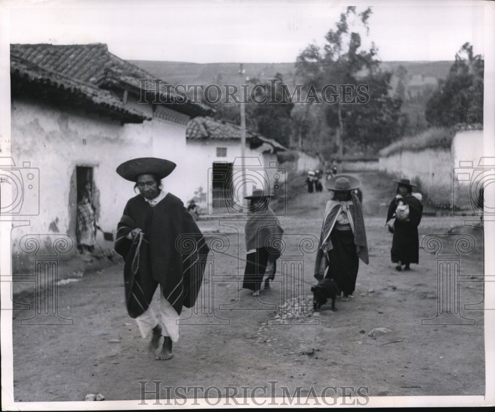 1950 Press Photo The Otavalo Street - Historic Images