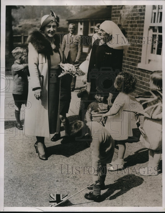 1938 Queen Elizabeth at Queen Mary's Home for Children in England-Historic Images