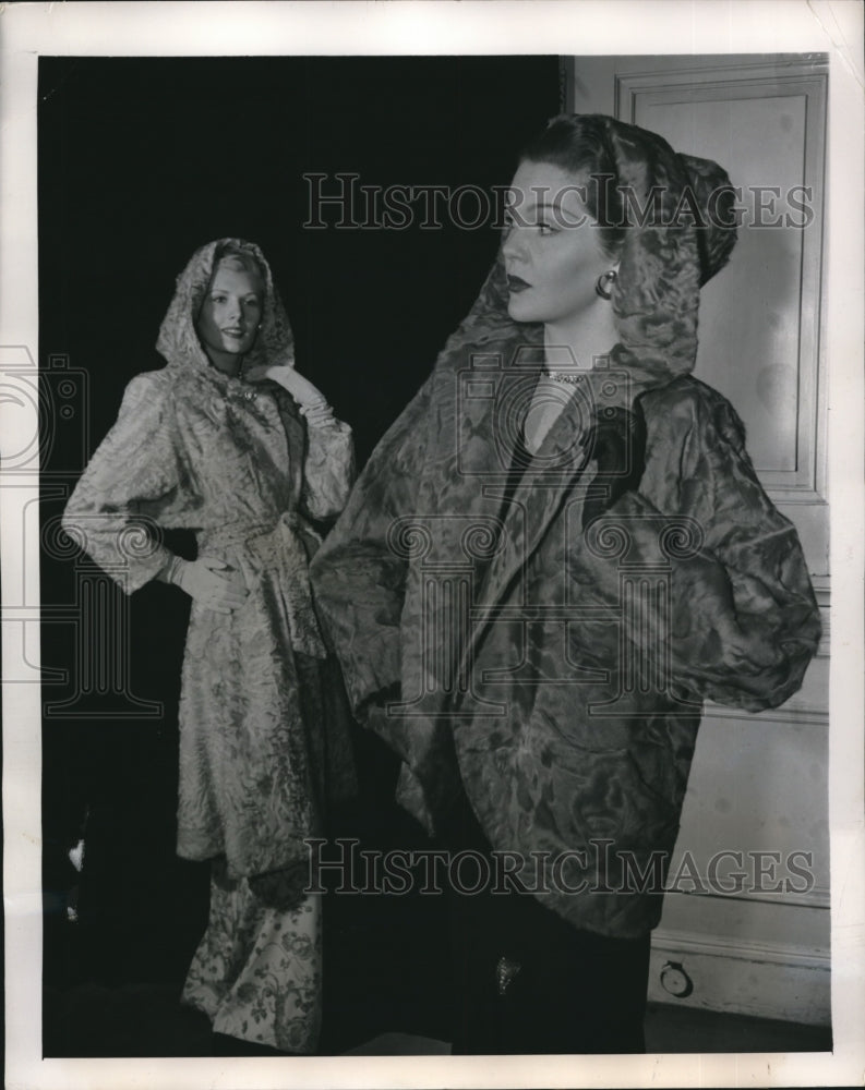 1947 Press Photo Colorful Fur for Spring and Summer Caracul Coats - Historic Images