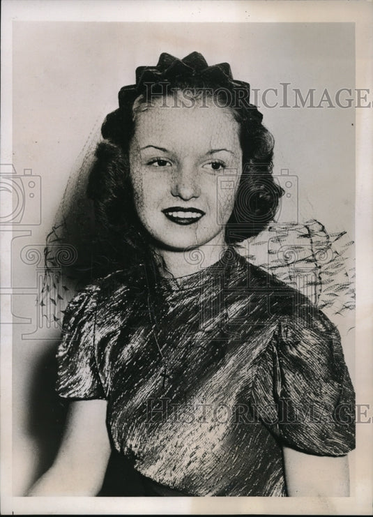 1937 Press Photo Anne Lane Atlanta Ga  in black velvet dress & veiled hat - Historic Images