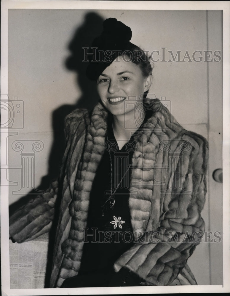 1939 Press Photo Marian Keifer returns to US from China on SS Conte di Savoia - Historic Images