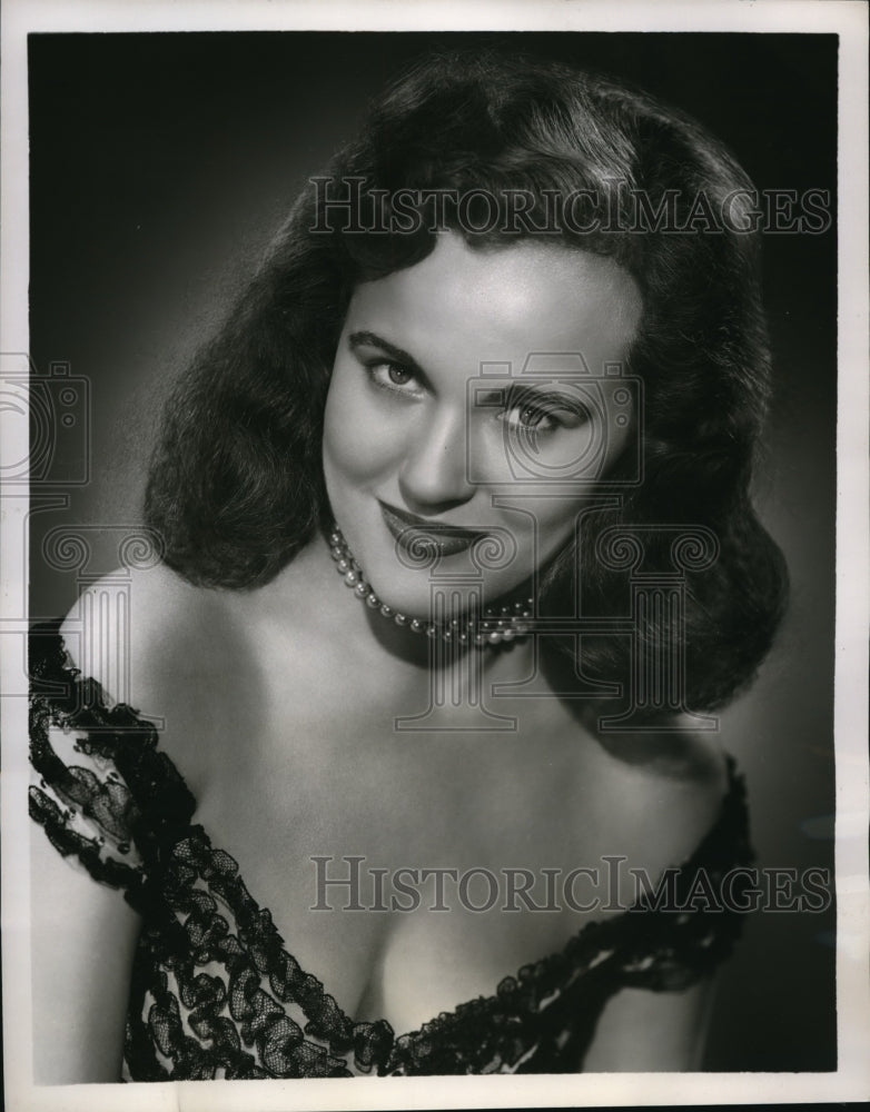 1951 Press Photo Barbara Benson on Sammy Kaye Show on CBS - Historic Images