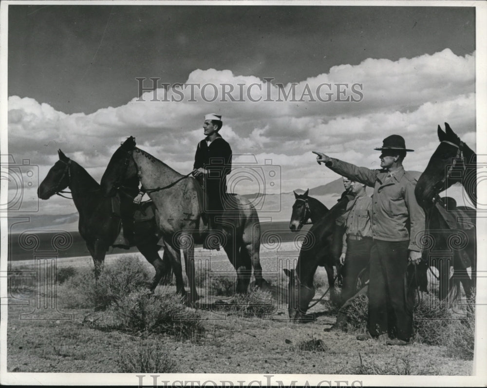 1943 Sailors Captain Virgil N. Lundy, Edward Lewendowski Horseback-Historic Images