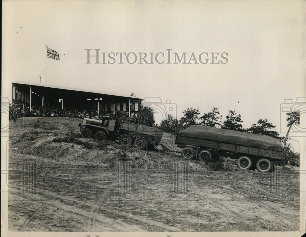 1930 Army demonstration at Aldersot and Camberley-Historic Images