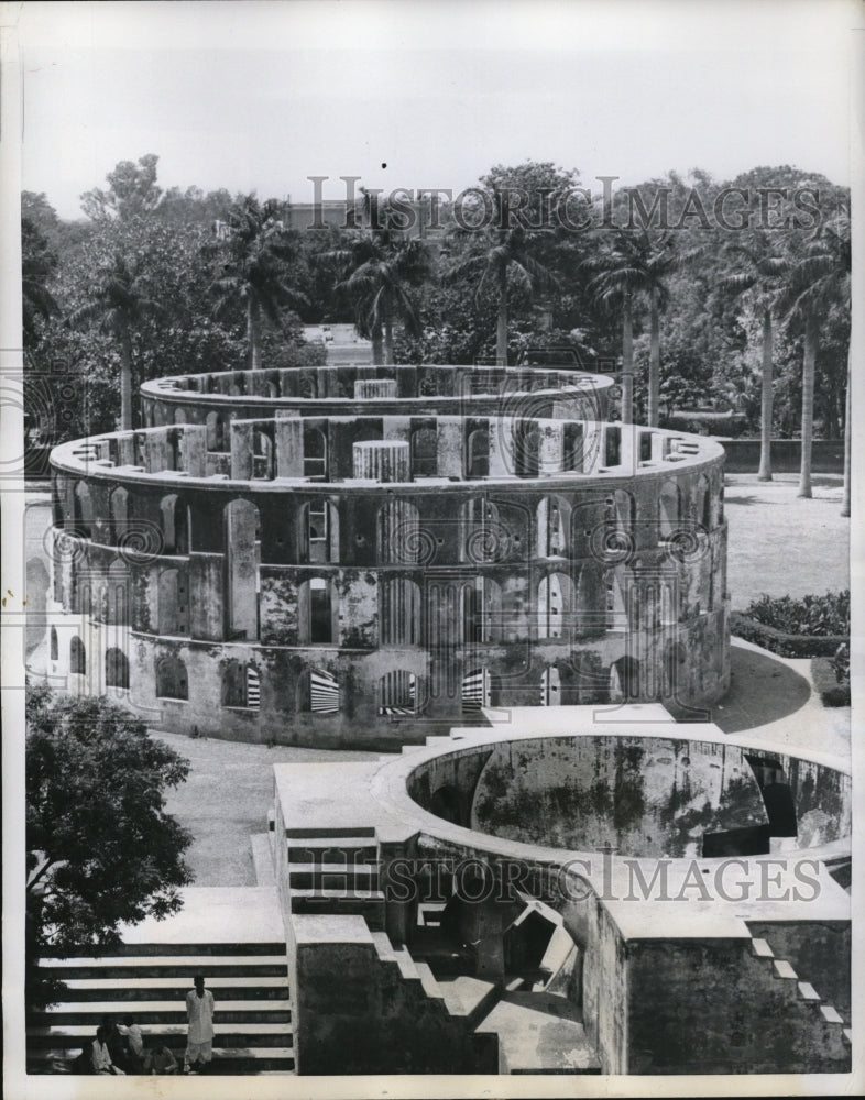 1957 Press Photo Circular buildings designed to measure the altitude &amp; azimuth-Historic Images