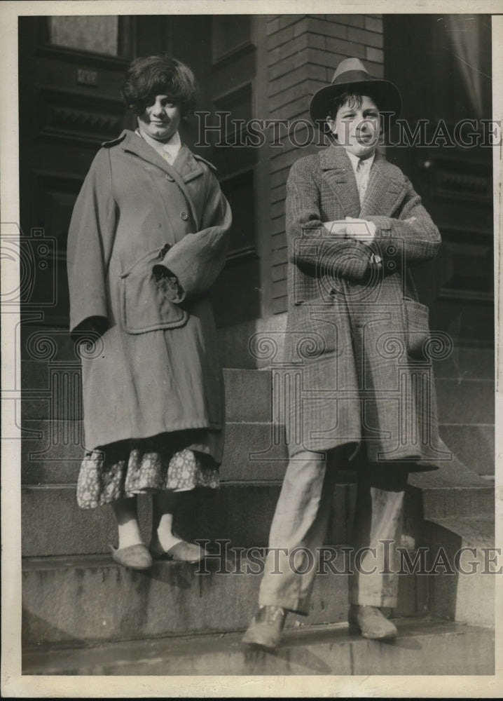 1930 Hotel Fire Survivors Beatrice Zankochian, Louis Bubrofkin - Historic Images