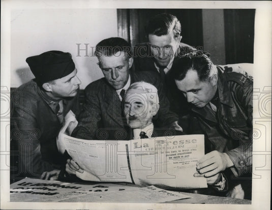1944 Daniel Yon editor La Presse Cherbourgeoise & staff 1st paper-Historic Images