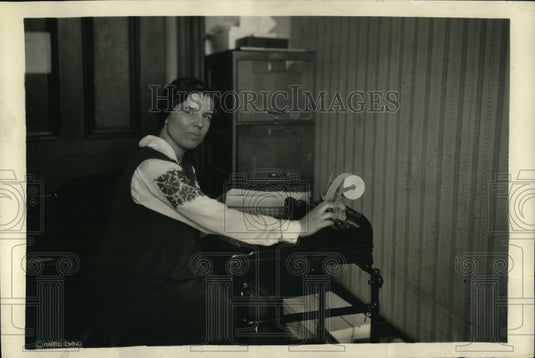 1922 Press Photo Ms. Eleanor Brenman, granddaughter of Charles A. Dana-Historic Images