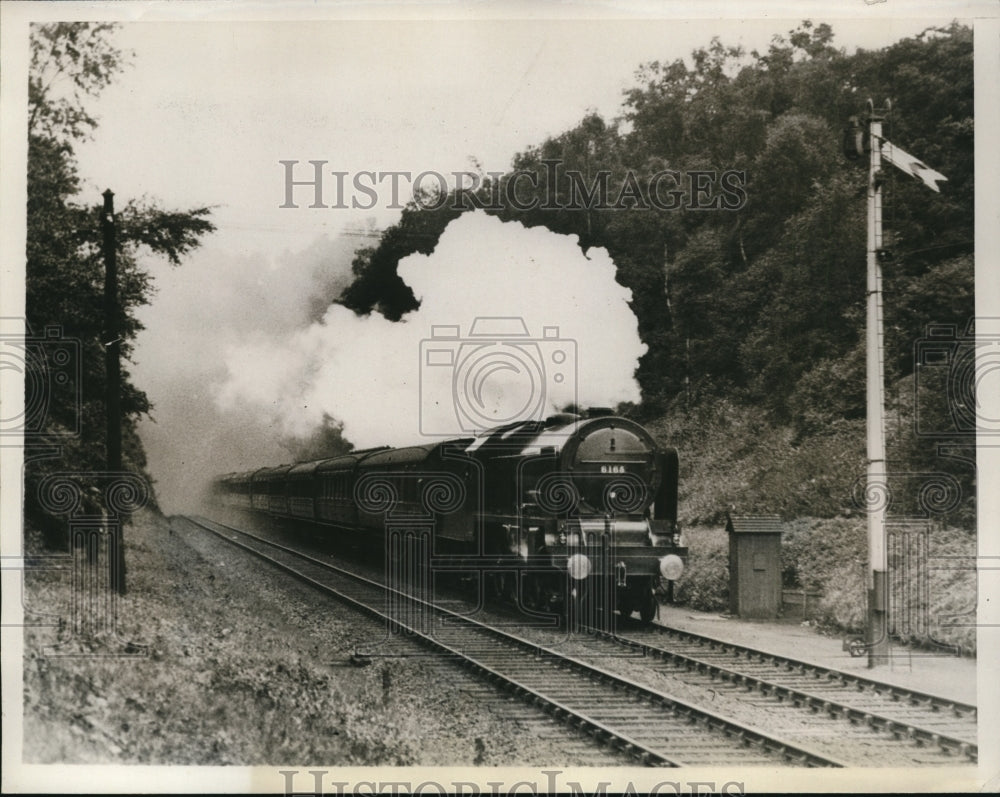 1932 English train sets record 3 hrs 45 min Manchester to London-Historic Images