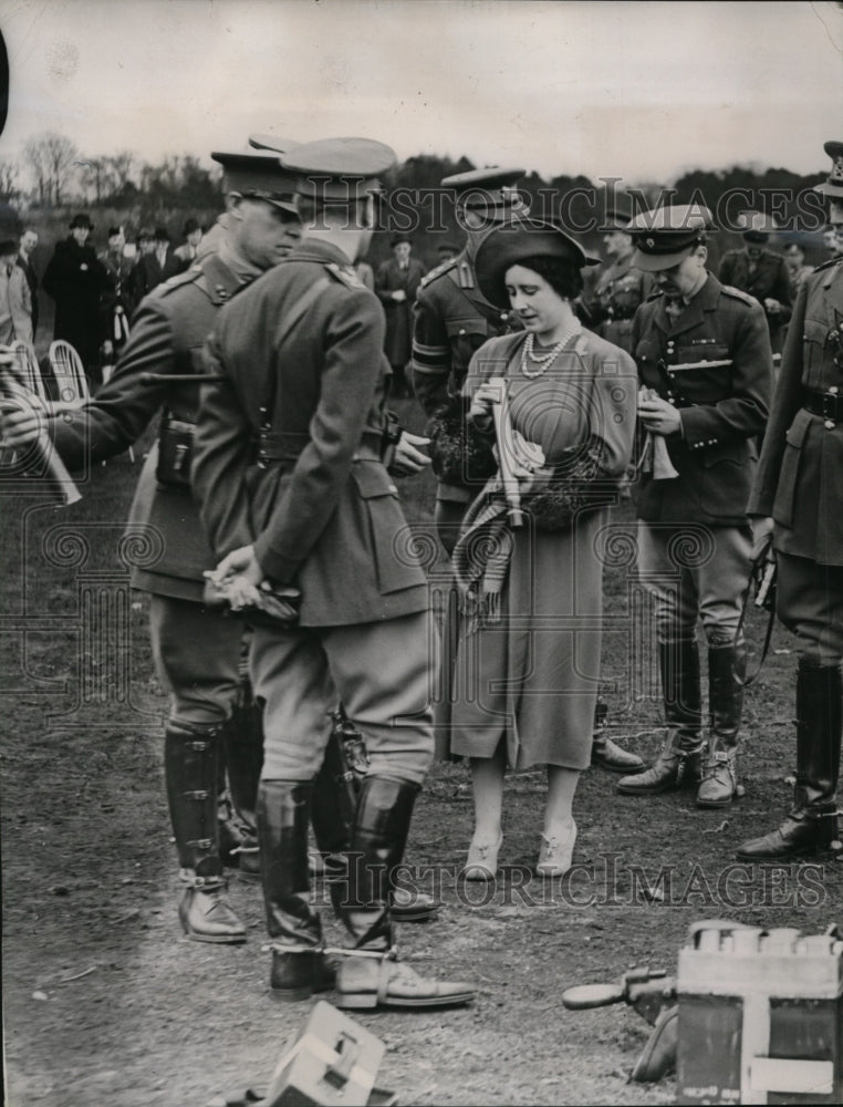 1939 King George Queen ERlizabeth at Aldershot Command-Historic Images