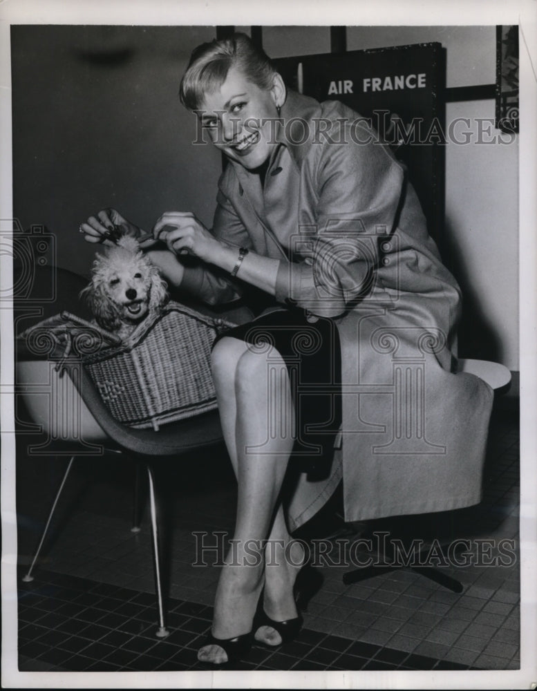 1958 Marie Diksis with Her Dog Princess of New York-Historic Images