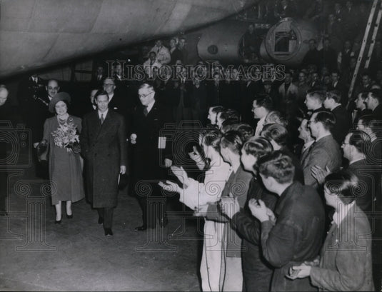1939 King & Queen visit Short Bros works in Kent England-Historic Images
