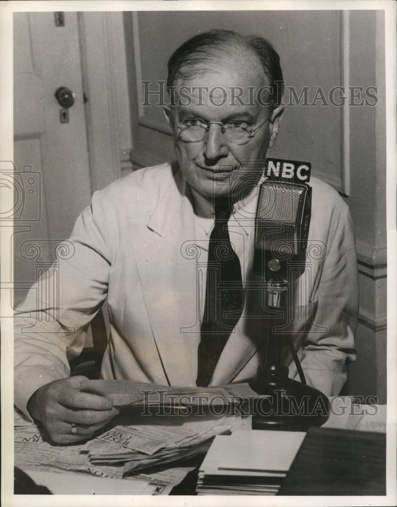 1943 Senator Burton K Wheeler on NBCs For This We Fight - Historic Images