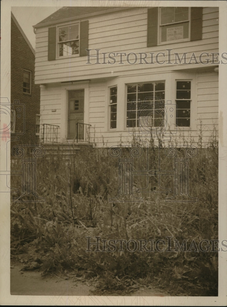 1949 Press Photo Two Story Home - nex86323-Historic Images