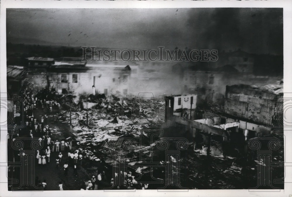 1955 Press Photo Fire in Commercial District of Naga City Philippines-Historic Images