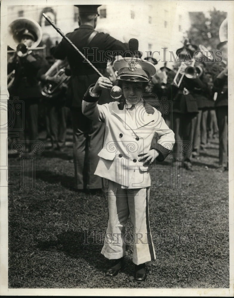 1930 Betty Lee Parson drum major at Warren Ohio  - Historic Images