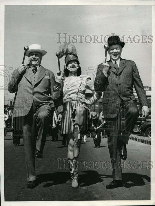 1940 William Jeffers president of Union Pacific RR, Yvonne Stone - Historic Images