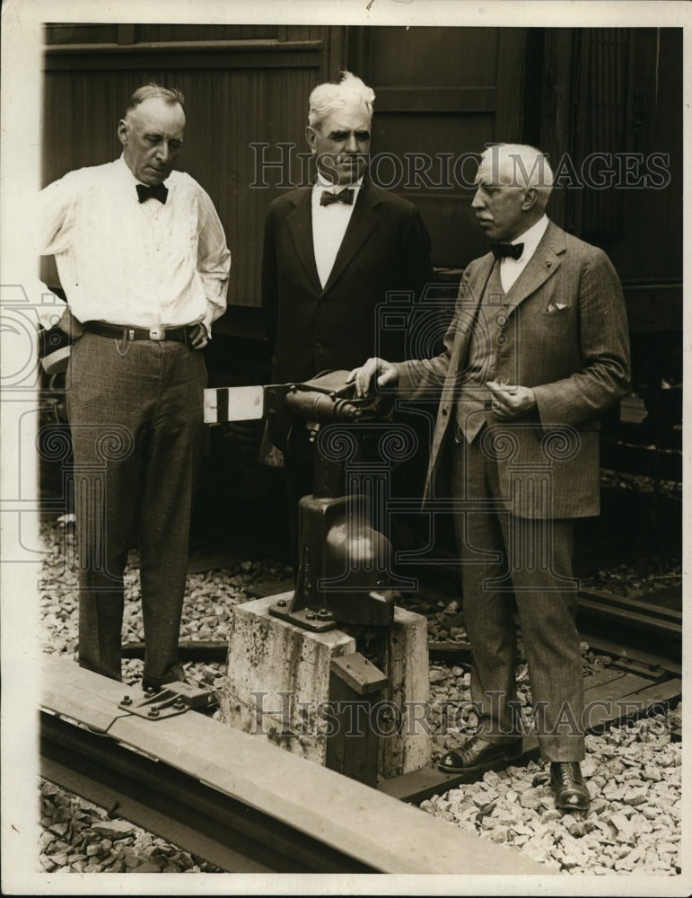 1926 Press Photo NYC Interborough Subway men Philip Cussack, JS Doyle-Historic Images