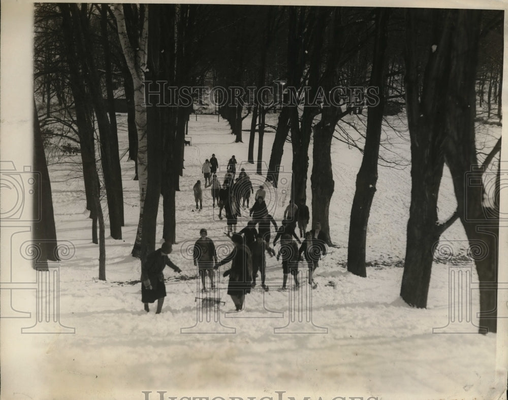 1929 Winter Sports at Mount Holyoke College in Various Races - Historic Images