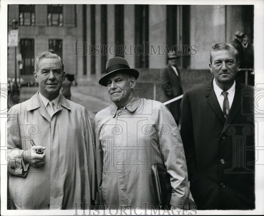 1965 Press Photo Herman McCarthy Attorney, Assemblyman Hyman Mintz & Police Chie - Historic Images