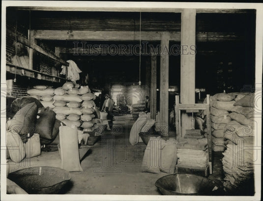 1920 Press Photo Seed distribution from Dept of Agriculture - Historic Images