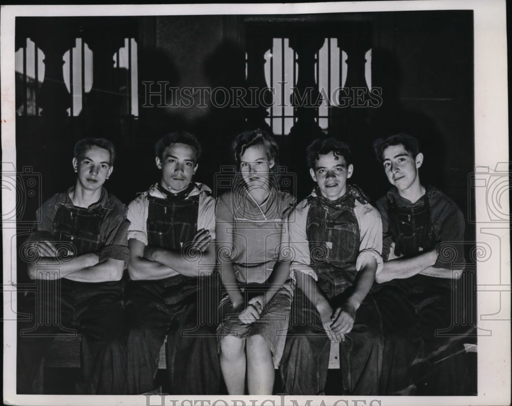 1944 Press Photo Omaha Youths held as kidnappers of Chicago salesman - ney05976 - Historic Images