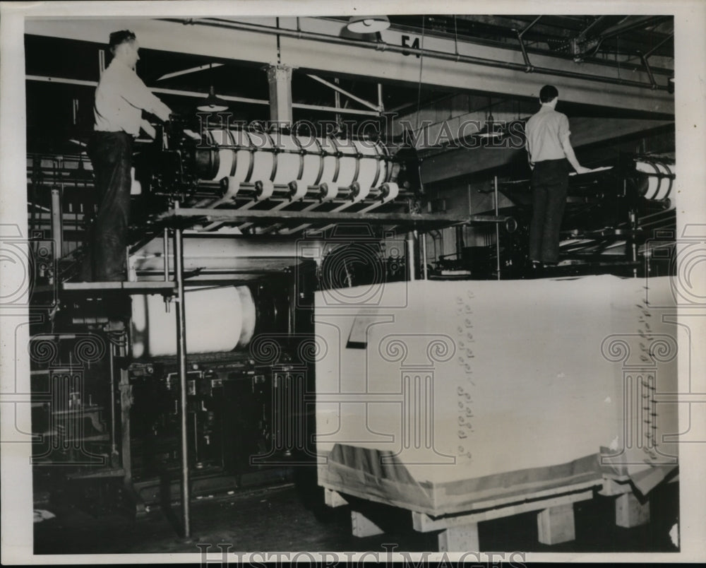 1937 Press Photo Printer churns out data on jobless insurance in Albany, NY-Historic Images