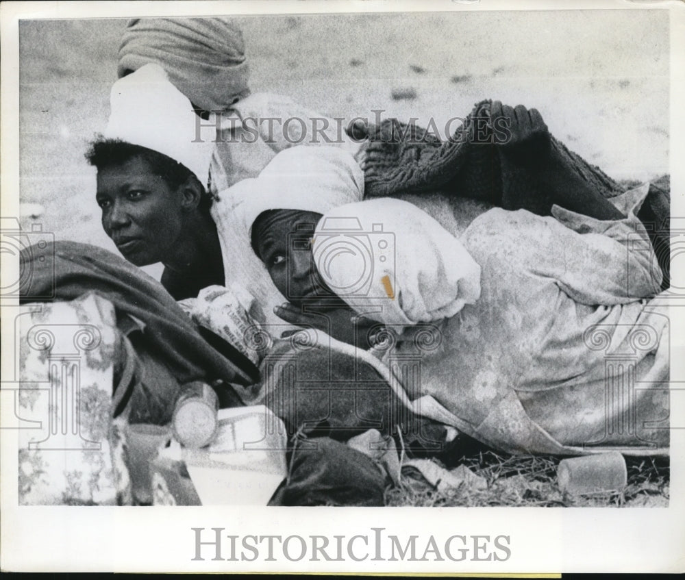 1972 65 Haitians Bribed Way out of Prison Come to Florida - Historic Images