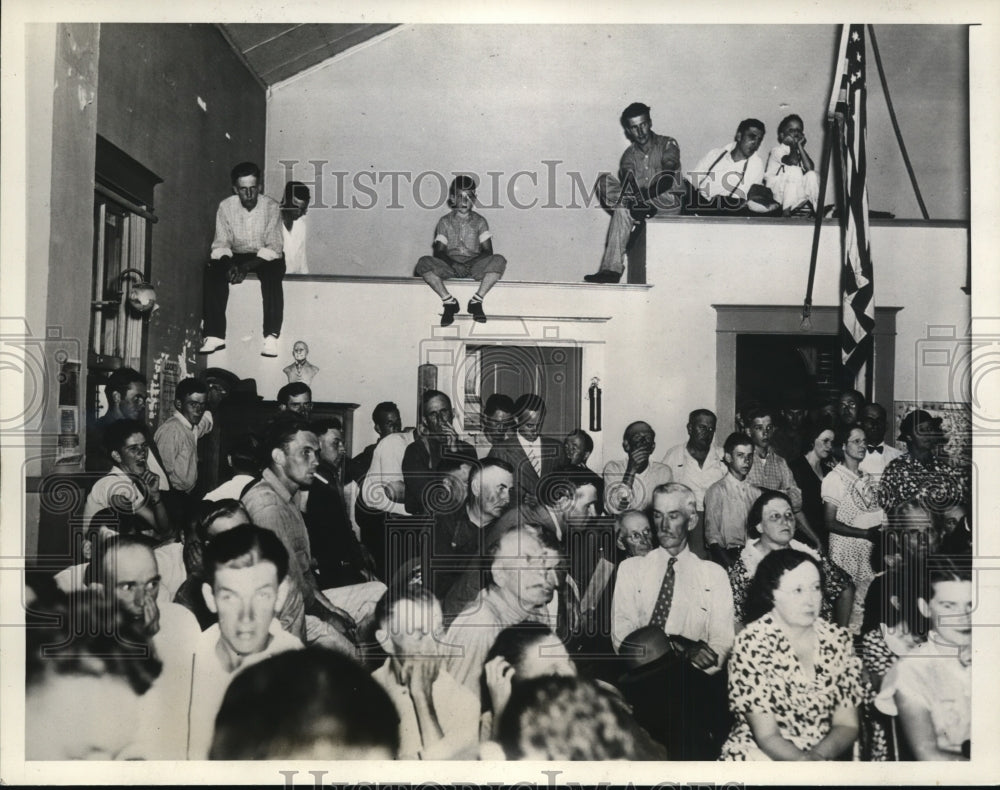 1937 Press Photo Teacher Laura Elms Morris on trial in Waynesburg, PA-Historic Images