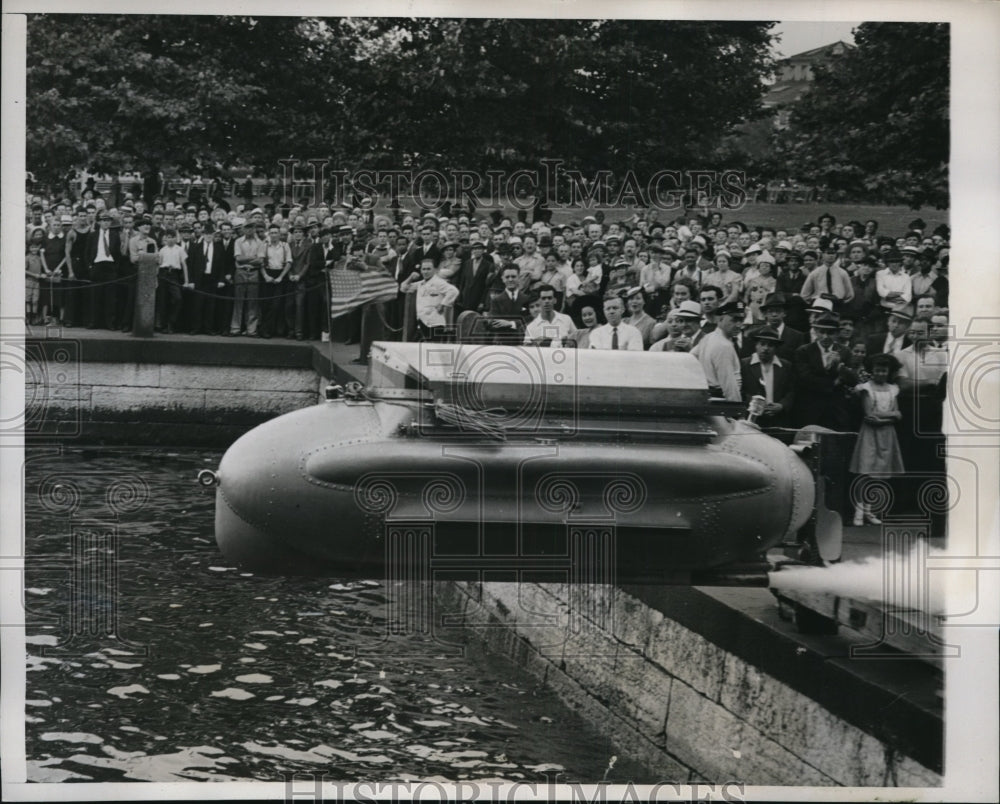 1930 Press Photo Lifeboat of Menotti Nanni Testing at New York Battery - Historic Images