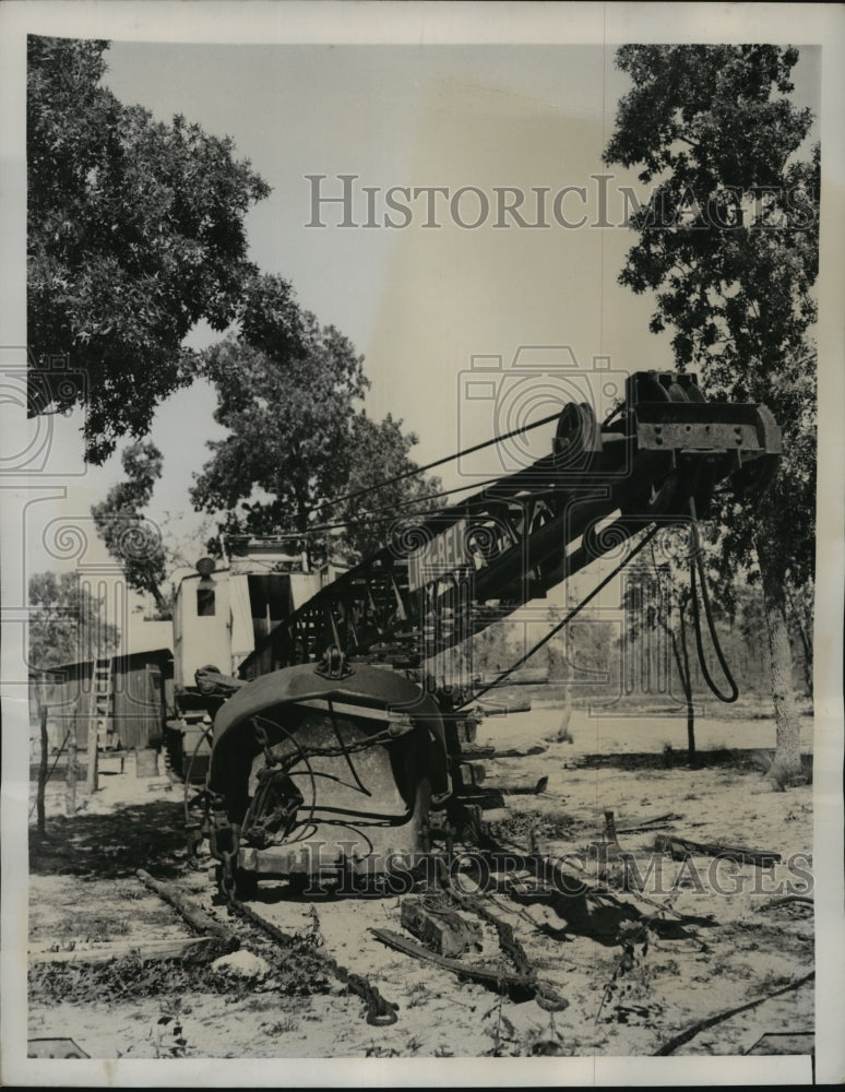 1939 Press Photo Power Shovel Machine at Florida Canal Site - ney21535-Historic Images