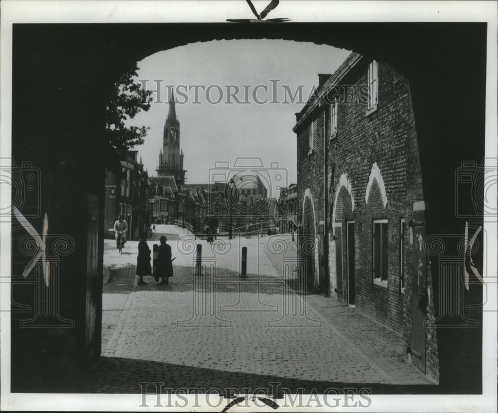 Press Photo Delft, Netherlands/Holland Scene - Historic Images