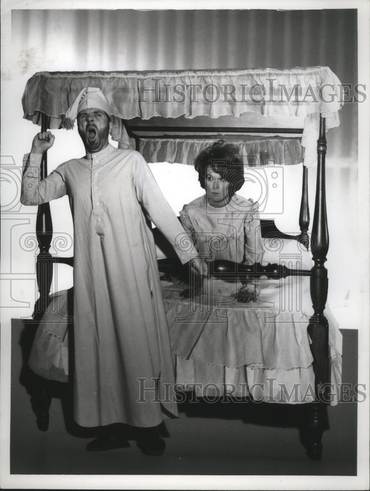 1962 Press Photo Jackie Cooper and Tammy Grimes in "The Fourposter" - ney23778 - Historic Images