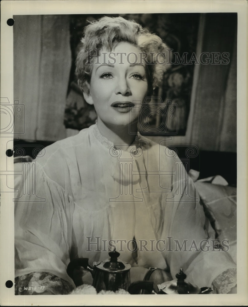 1960 Actress Jean Kent in Bluebeard&#39;s Ten Honeymoons  - Historic Images