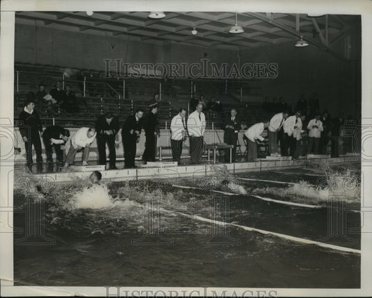 1941 Press Photo Finish of 4th Heat 50 Yard Freestyle Trial at Naval Academy - Historic Images