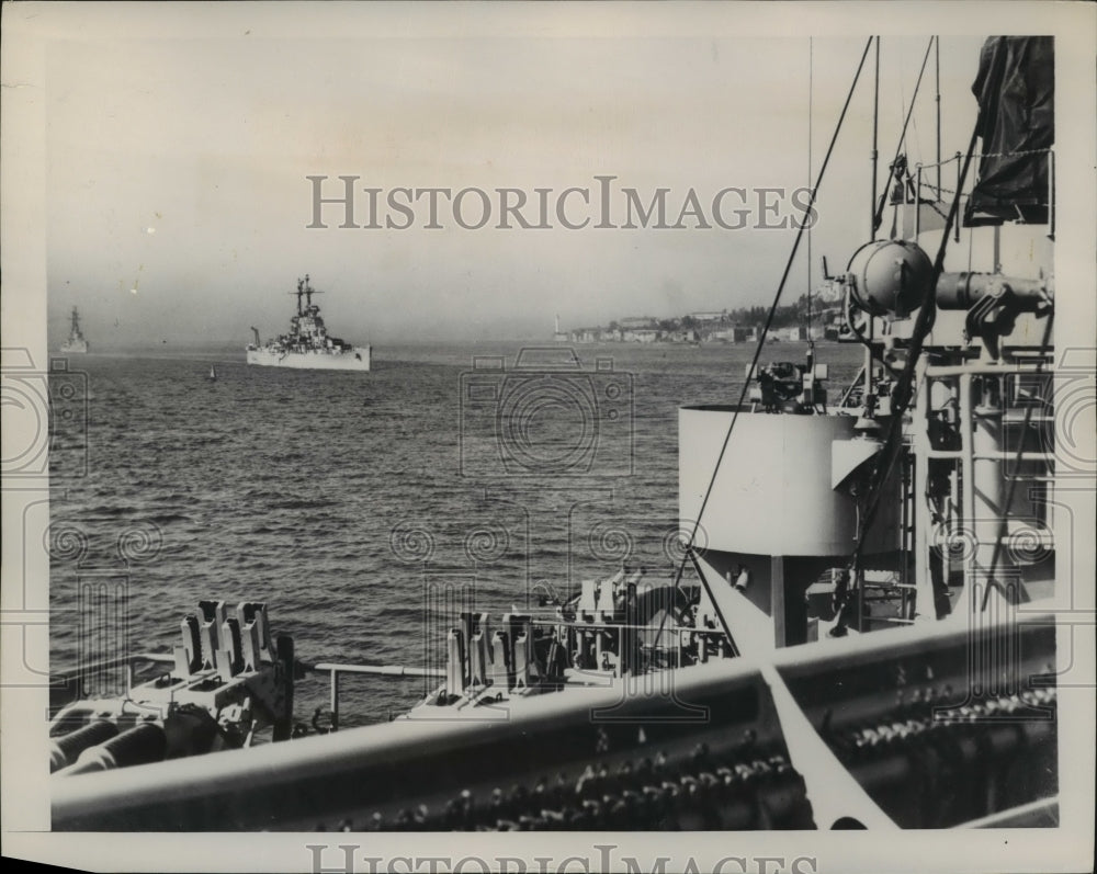 1948 US Cruisers Huntington &amp; Juneau Follow USS Fargo Into Istanbul - Historic Images