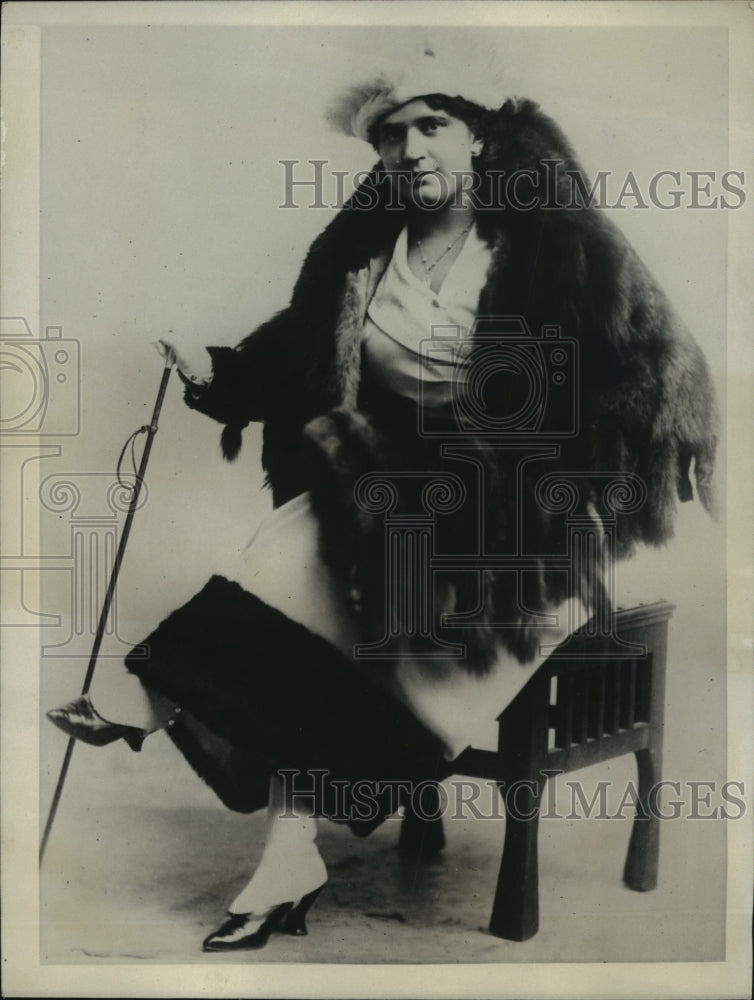 1923 Press Photo Mrs Lillian Haitt Seeking Divorce Because Husband Spends Too-Historic Images