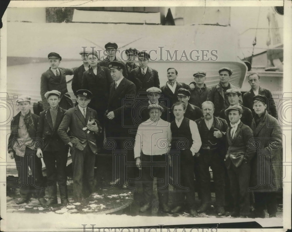 1929 Press Photo 27 Crew Members of German Freighter That Sank in Atlantic - Historic Images