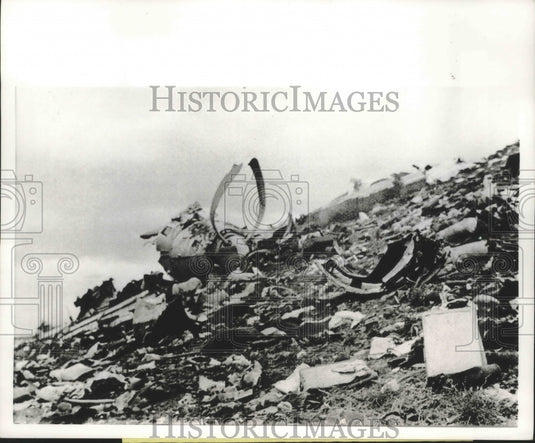 1967 Press Photo Engine & Propeller of Britannia Plane That Crashed 126 Dead - Historic Images