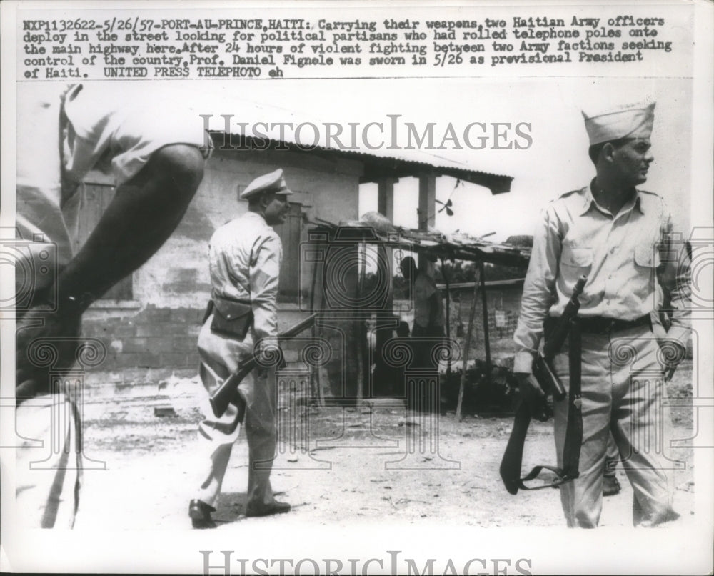 1957 Press Photo Haitian Army Officers Deploy Looking for Political Partisans - Historic Images